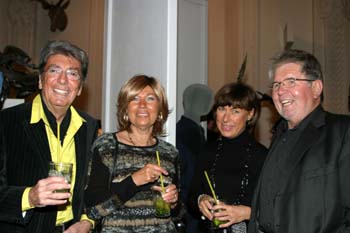 Andreas Hauff mit Freundin Irene sowie Andrea Adam und Friedrich Winkler. Foto: Andrea Pollak