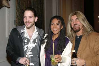 Tal Ofarim, Laura Schneider und Abi Ofarim. Foto: Andrea Pollak