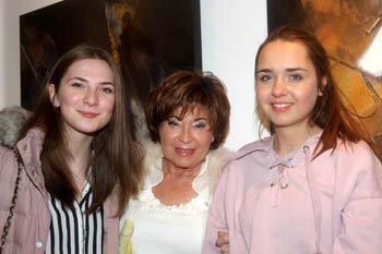 Isabell Schwarz, Heidi Winkler mit Enkelin Lavinia. Fotos: Andrea Pollak