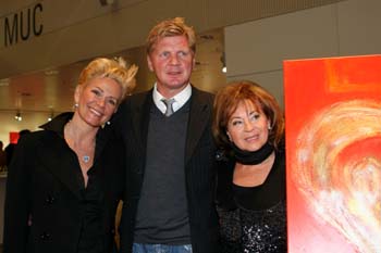 Claudia und Stefan Effenberg und Heidi Winkler. Foto: Andrea Pollak