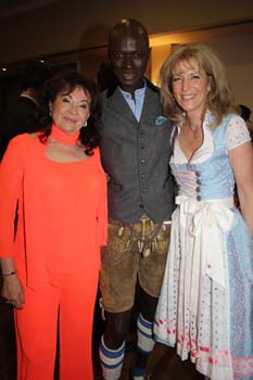 Heidi Winkler, Papis Loveday und Linda. Foto: Andrea Pollak