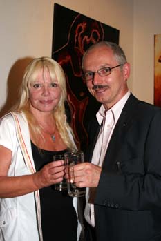 PR-Lady Simone Petrov und Klaus Bhm, Shnges Exklusiv Optik. Foto: Andrea Pollak