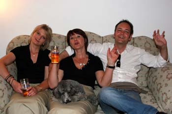 Susanne Gllich und Familie Genuin. Foto: Andrea Pollak